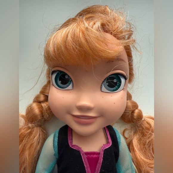 14โ Disney Frozen Anna Doll with Blue Dress - Picture 3 of 7
